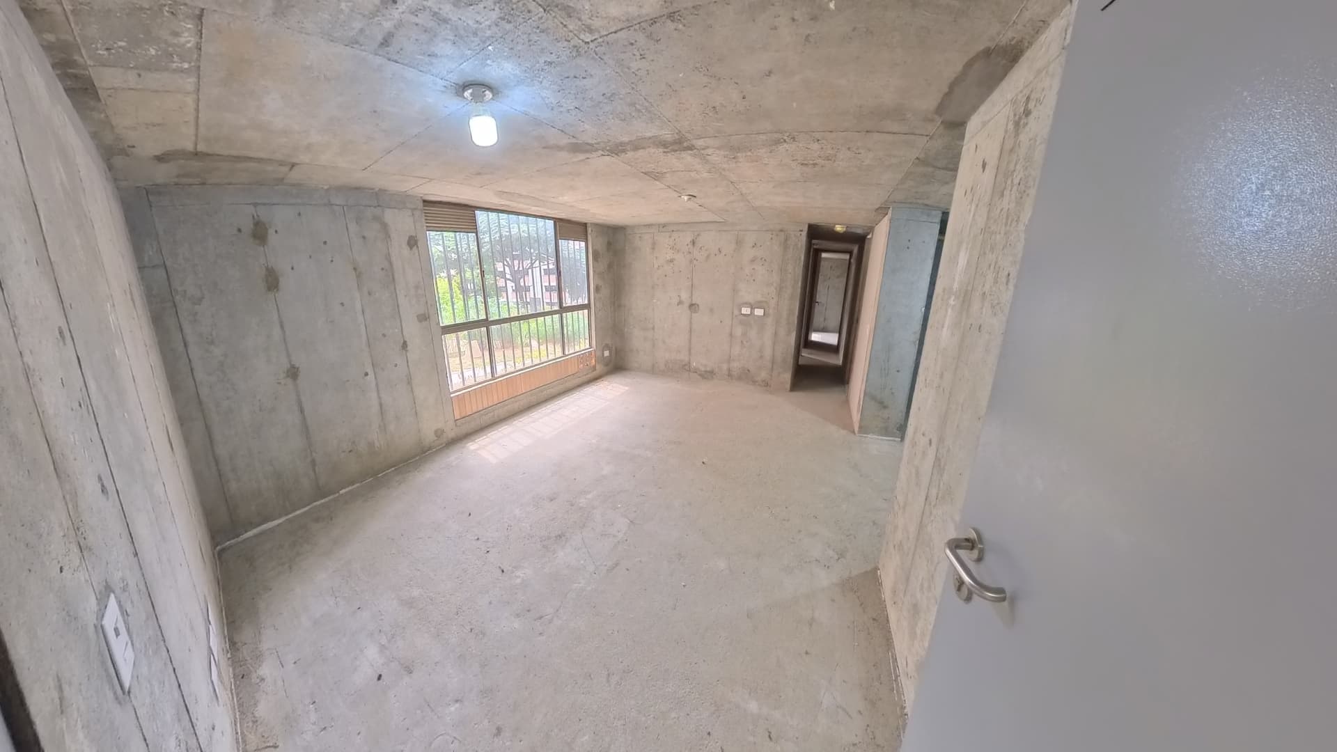 Majagua 141 - Obra Gris - Imagen 1